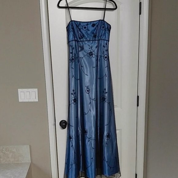 Y2K blue ombré beaded formal dress